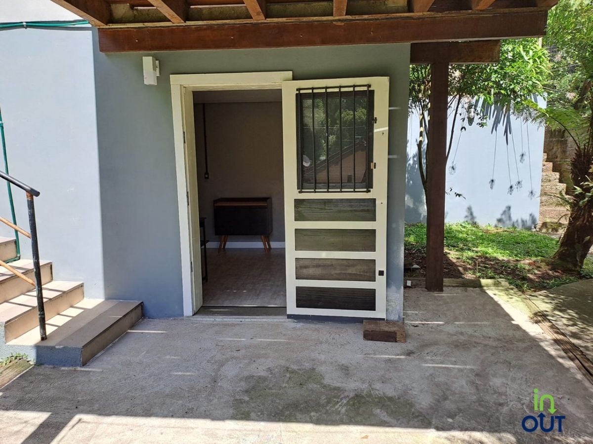 Apartamento semi mobiliado próximo ao Cassino em Canela