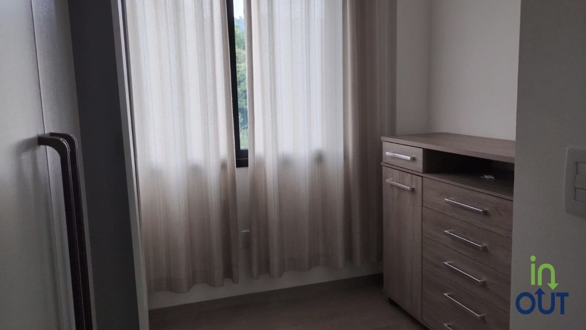 Apartamento novo com 2 quartos, bairro Várzea Grande