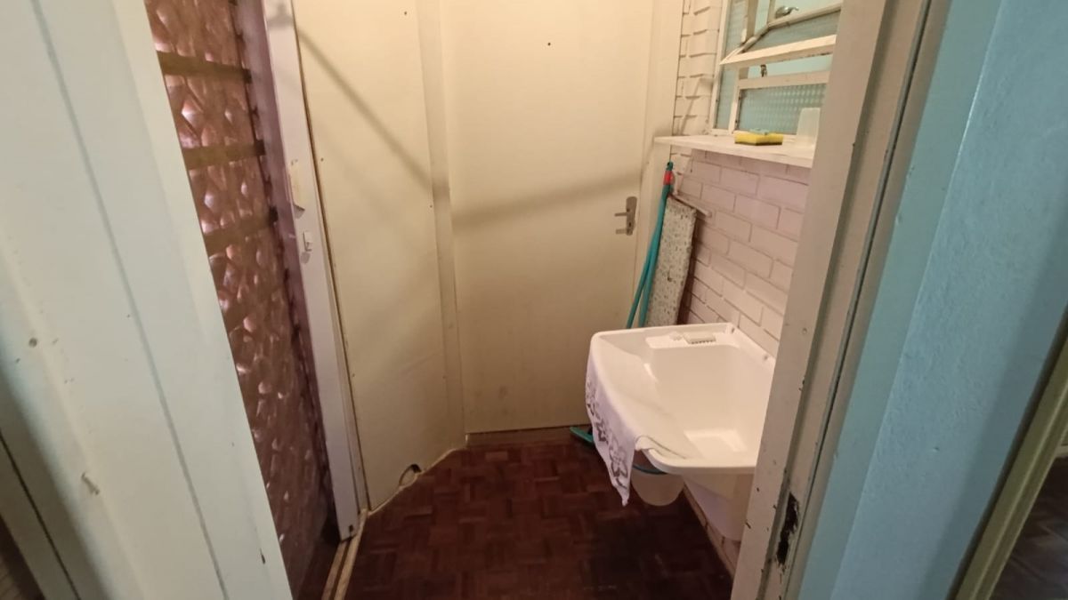 Apartamento excelente com 1 quarto no bairro Floresta