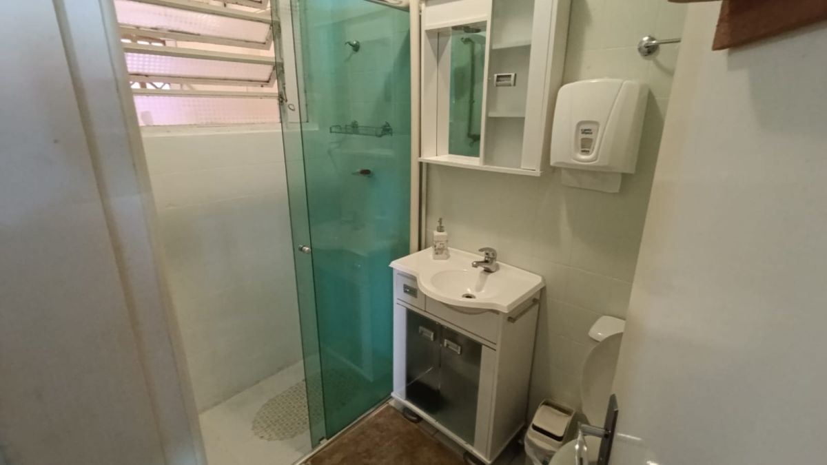 Apartamento excelente com 1 quarto no bairro Floresta