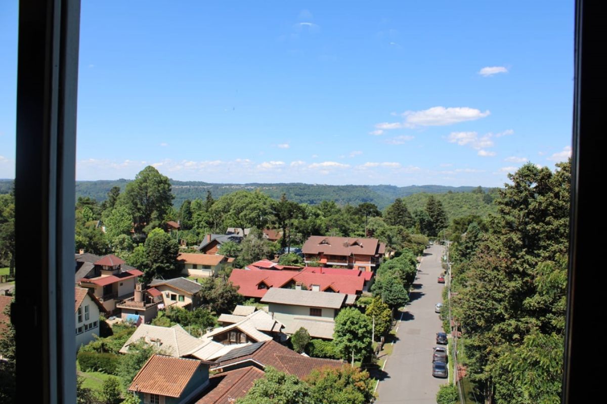 Apartamento de 3 quartos no bairro Planalto em Gramado